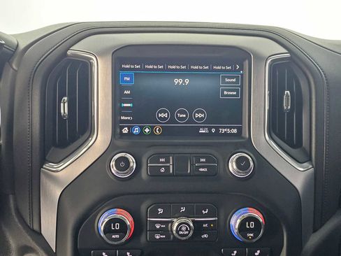 Used 2022 GMC Sierra 1500 Elevation image 26