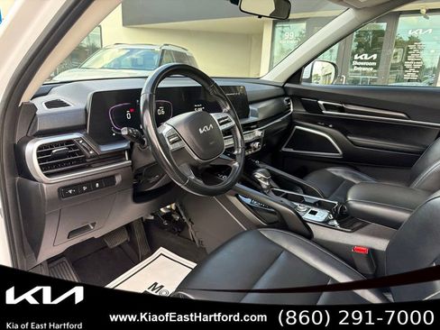 Certified 2024 Kia Telluride S w/ S Sunroof Package AWD/4WD image 29