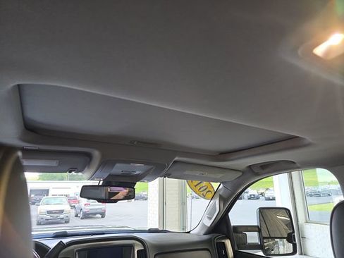 Used 2019 Chevrolet Silverado 2500 High Country w/ Duramax Plus Package AWD/4WD image 13
