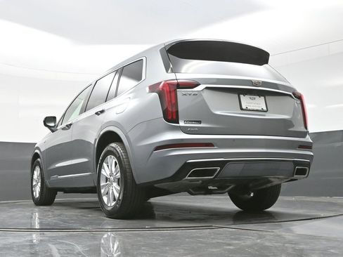 New 2025 Cadillac XT6 Luxury w/ LPO, Floor Liner Package image 32