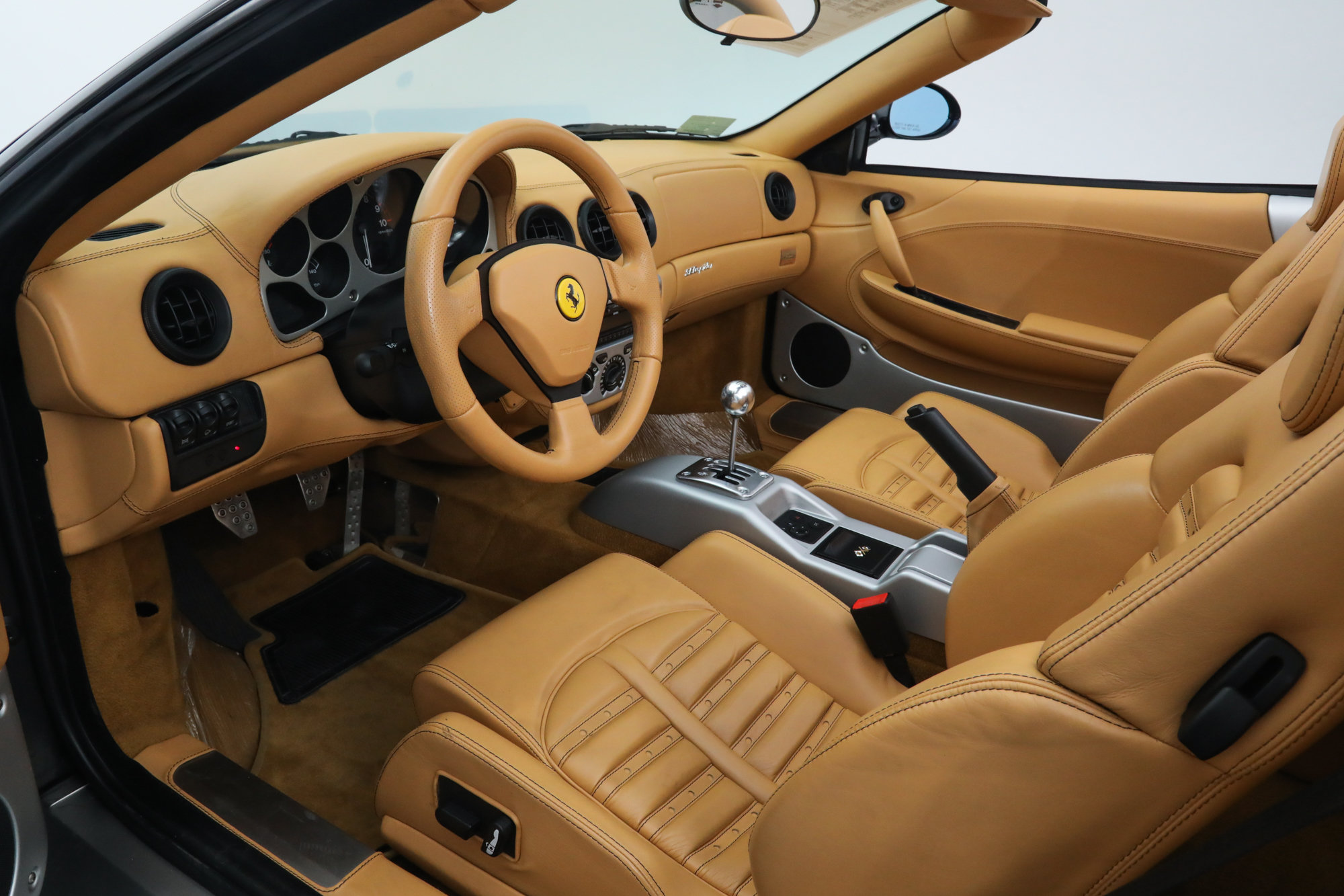 Used 2003 Ferrari 360 Spider RWD image 2