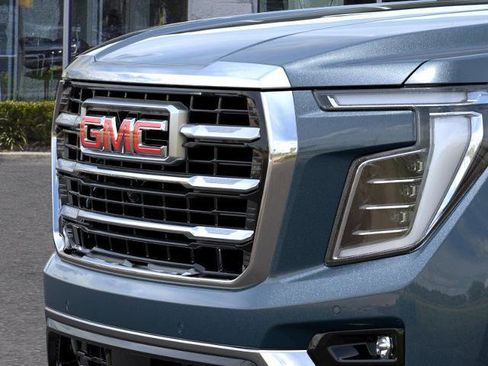 New 2026 GMC Yukon XL Elevation w/ Elevation Premium Package RWD image 13