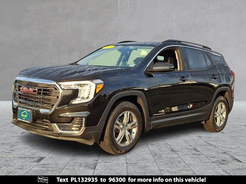 Certified 2023 GMC Terrain SLE w/ Driver Convenience Package AWD/4WD image 1