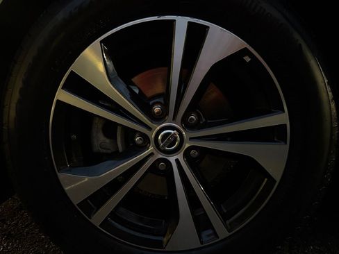 Used 2022 Nissan Sentra SV image 21