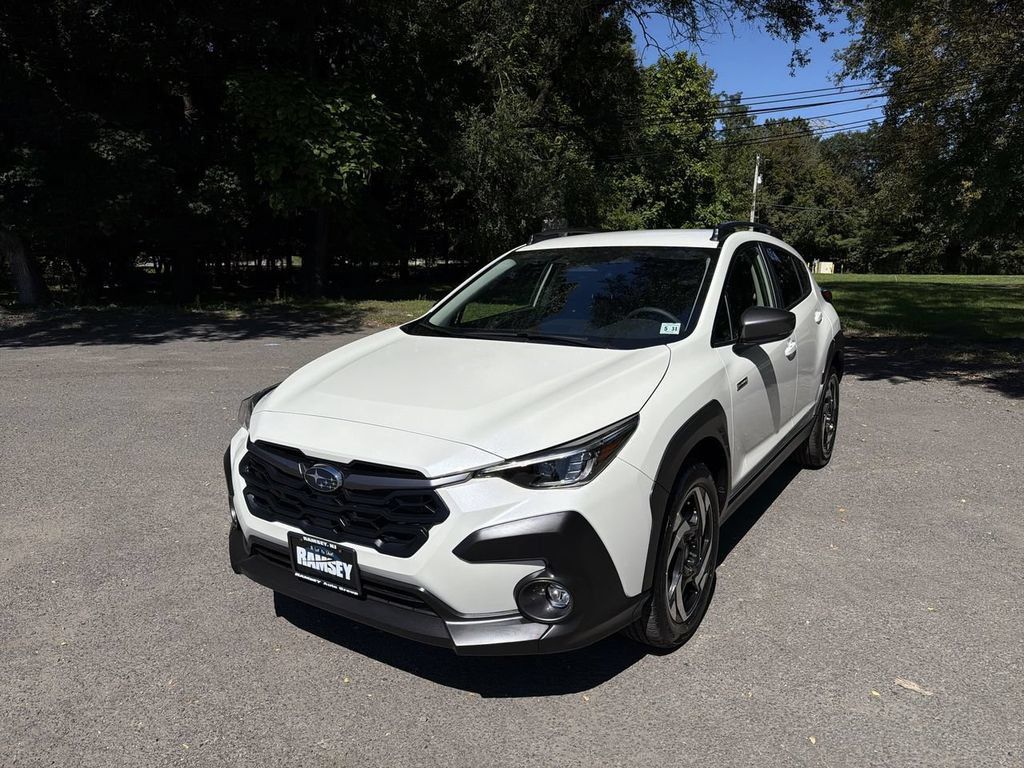 Used 2026 Subaru Crosstrek 2.5i Limited AWD/4WD image 4