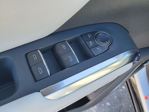 New 2026 Chevrolet Traverse High Country w/ LPO, Floor Liner Package image 10