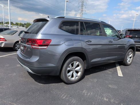 Used 2018 Volkswagen Atlas SE AWD/4WD image 5