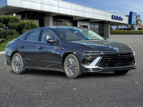 New 2026 Hyundai Sonata Limited FWD image 10