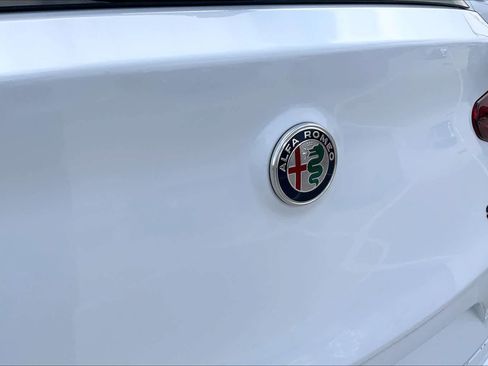 Used 2021 Alfa Romeo Stelvio Ti w/ Nero Edizione image 30