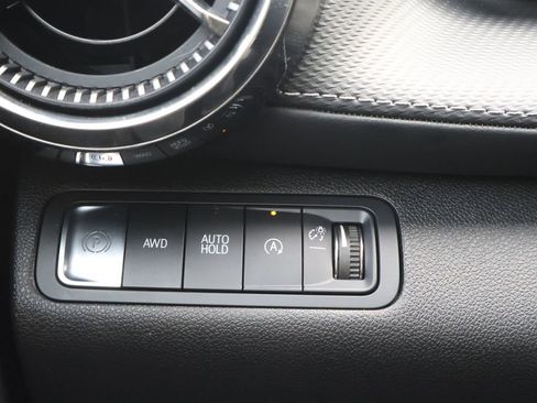 Certified 2025 Chevrolet Equinox LT image 34