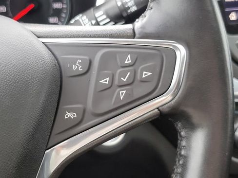 Used 2021 Chevrolet Equinox LT image 15