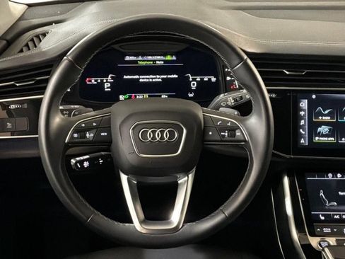Used 2023 Audi Q8 Premium w/ Convenience Package AWD/4WD image 11