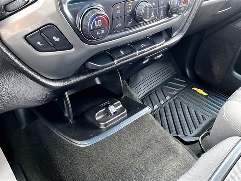 Used 2016 Chevrolet Silverado 1500 LT w/ All Star Edition AWD/4WD image 33