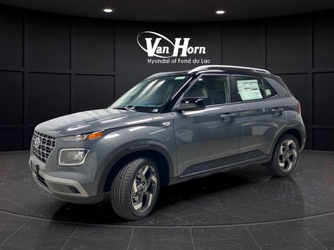 New 2026 Hyundai Venue SEL FWD image 3
