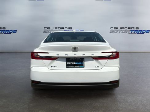 Used 2026 Toyota Camry LE w/ Preferred Package 2 (TMS) FWD image 6