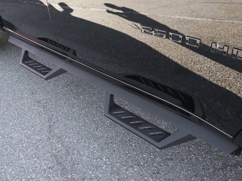 Used 2025 Chevrolet Silverado 2500 LT w/ Trail Boss Package image 6