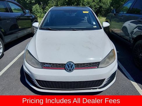 Used 2015 Volkswagen GTI SE FWD image 6