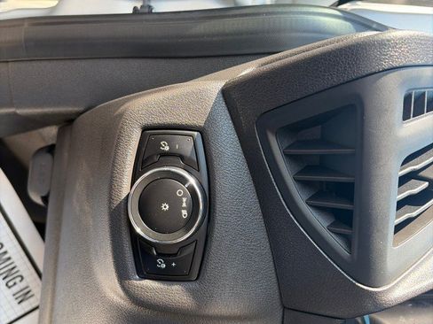 Used 2016 Ford Transit Connect XL FWD image 14