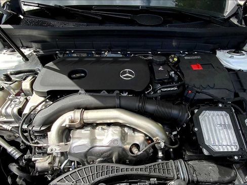 Certified 2026 Mercedes-Benz GLB 250 4MATIC image 20