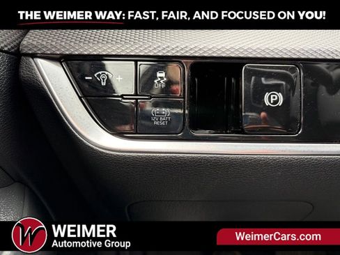 Used 2024 Kia Sportage LX AWD/4WD image 33