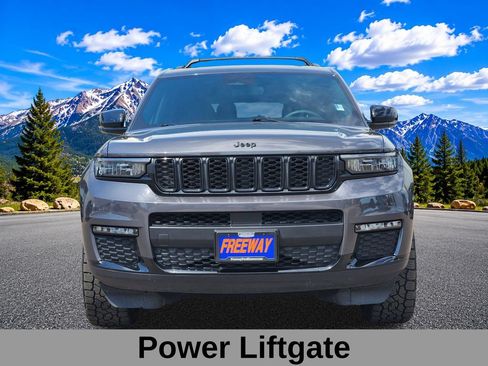 Used 2024 Jeep Grand Cherokee L Limited w/ Black Appearance Package AWD/4WD image 7