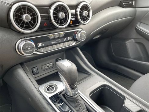 Used 2025 Nissan Sentra SV w/ All-Weather Package image 19