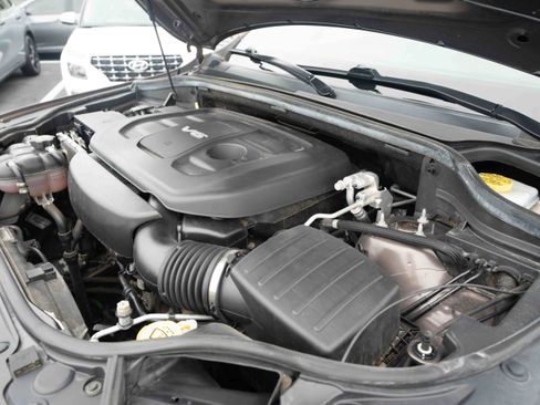 Used 2018 Jeep Grand Cherokee Limited AWD/4WD image 33