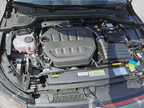 New 2025 Volkswagen Golf SE image 16