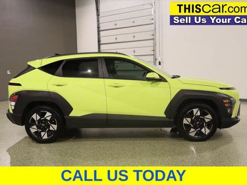 Used 2024 Hyundai Kona SEL w/ Convenience Package FWD image 9