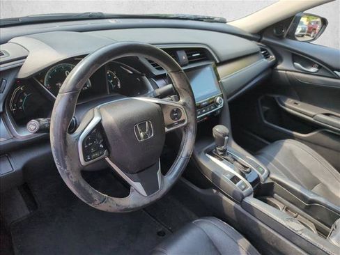 Used 2017 Honda Civic EX-L image 7