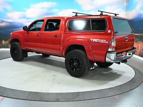 Used 2015 Toyota Tacoma 4x4 Double Cab w/ TRD Off-Road Package image 5