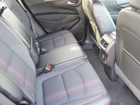 Used 2023 Chevrolet Equinox RS image 13