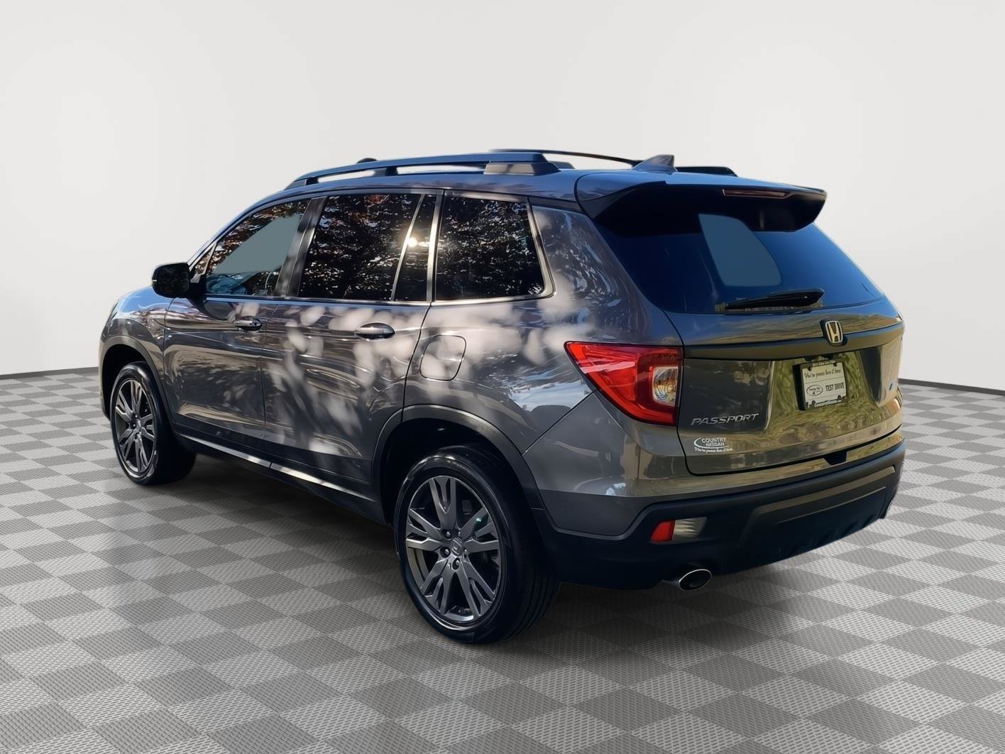 Used 2021 Honda Passport EX-L image 3