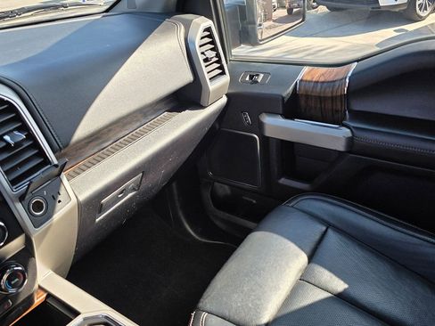 Used 2019 Ford F150 Lariat image 46