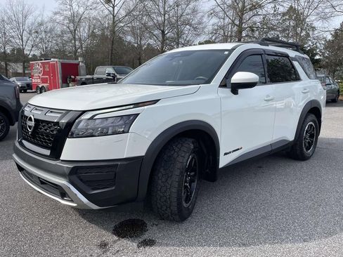 Used 2023 Nissan Pathfinder Rock Creek image 7