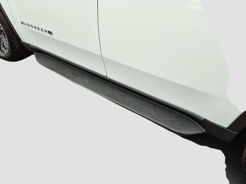 Used 2022 Jeep Wagoneer Series III image 11