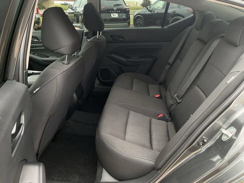 New 2026 Nissan Altima 2.5 SV FWD image 11