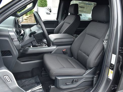 New 2025 Ford F150 XLT w/ Equipment Group 302A MID image 6