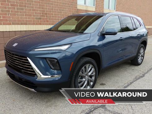 Used 2026 Buick Enclave Preferred w/ Power Package AWD/4WD image 2