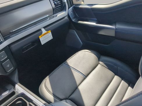 New 2026 Ford F250 Platinum w/ Tremor Off-Road Package image 48