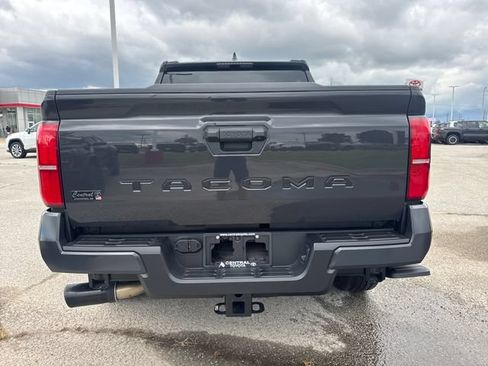 Used 2026 Toyota Tacoma TRD Sport RWD image 5
