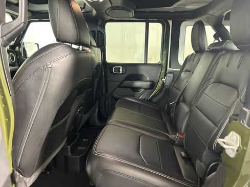 Used 2023 Jeep Wrangler Unlimited Sahara w/ Cold Weather Group AWD/4WD image 24