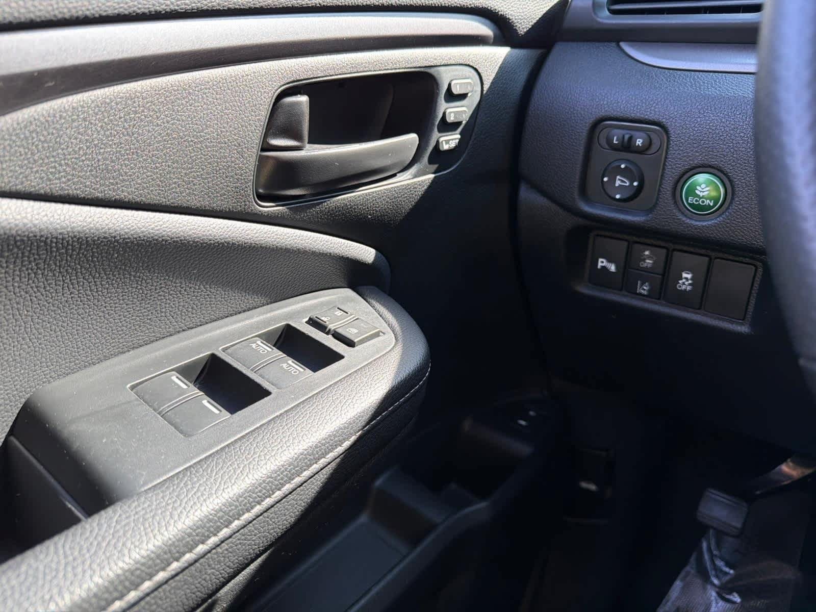 Used 2023 Honda Passport EX-L image 21