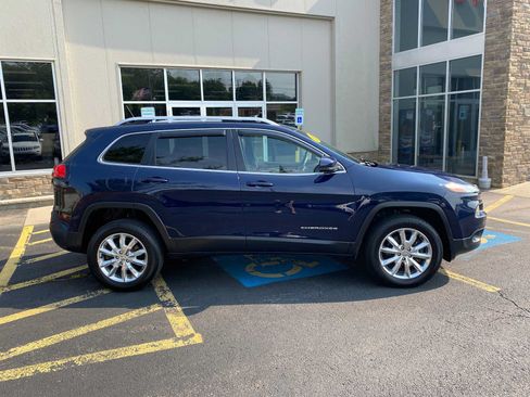 Used 2015 Jeep Cherokee Limited AWD/4WD image 15