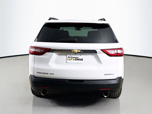 Used 2019 Chevrolet Traverse LT image 8