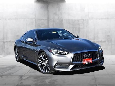 Used 2017 INFINITI Q60 3.0t w/ Premium Plus Package 3.0T image 2