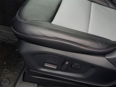 Certified 2023 Ford Explorer XLT w/ Equipment Group 202A image 13