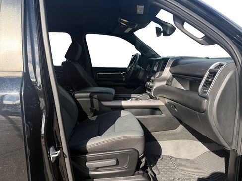 Used 2022 RAM 1500 Big Horn AWD/4WD image 15