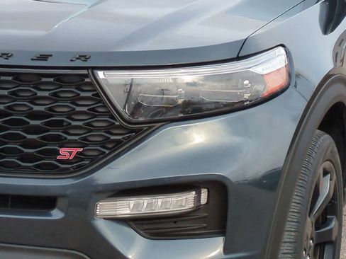 Used 2022 Ford Explorer ST w/ Equipment Group 401A image 11