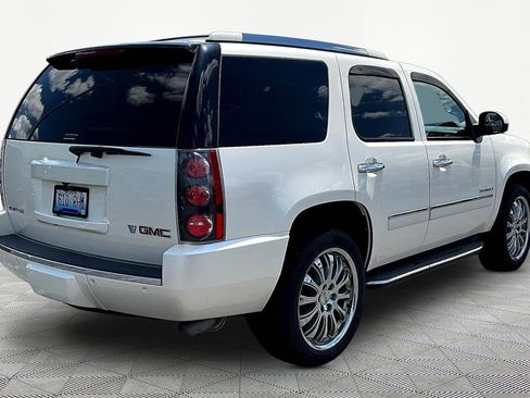 Used 2013 GMC Yukon Denali AWD/4WD image 6